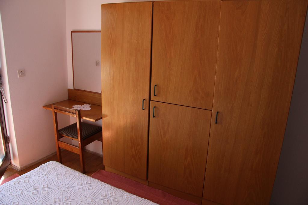 Novalja Guesthouse Economy Rooms Dış mekan fotoğraf